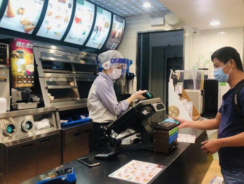 烏魯木齊國際機(jī)場全力以赴做好疫情防控與商業(yè)服務(wù)工作