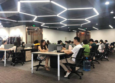 推進跨境電商新發(fā)展 芒果海外倉喬遷珠江新城珠控國際中心